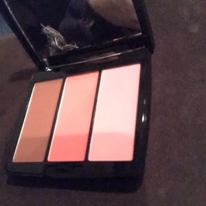 Anastasia Beverly Hills Blush in Cocktail Party